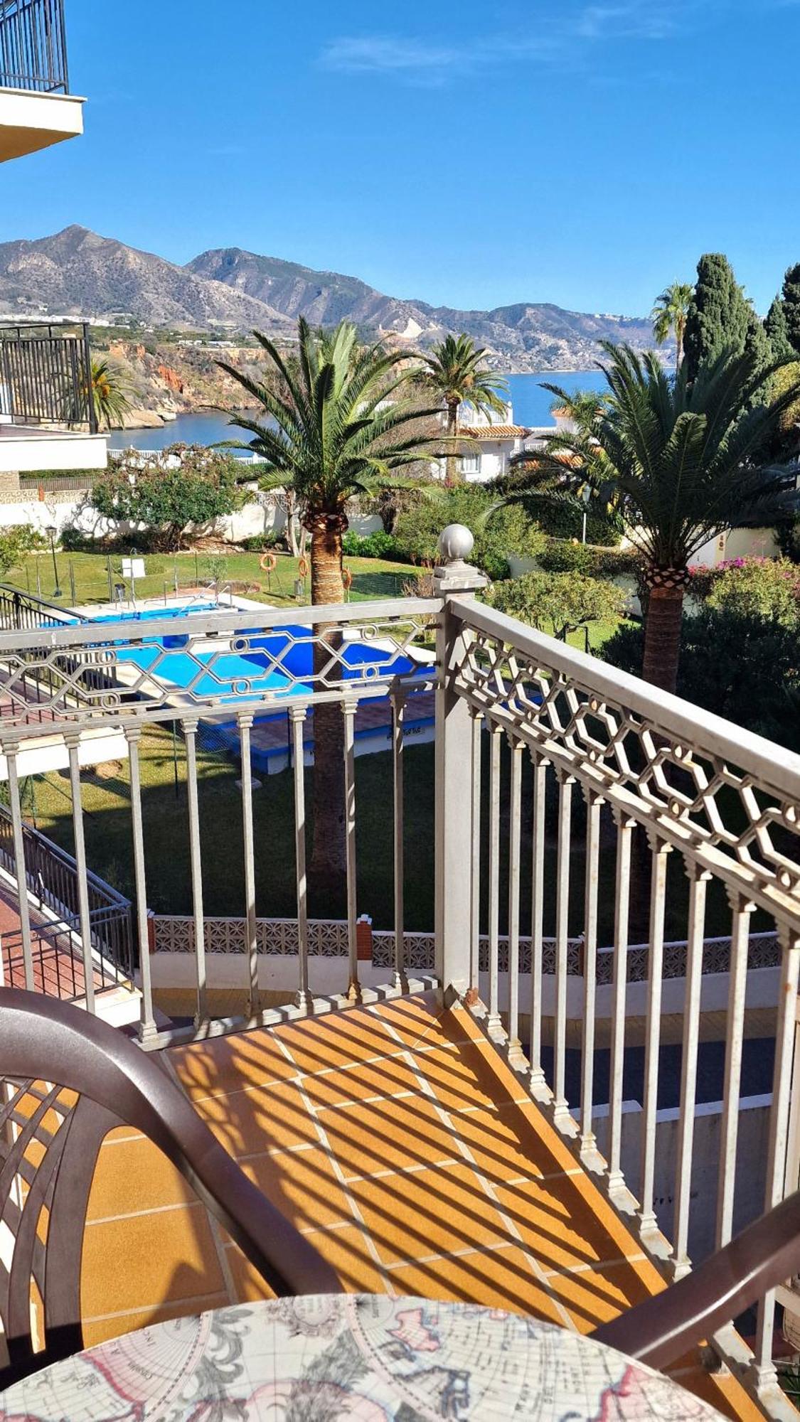 Apartamentos Latin Nerja Exterior foto